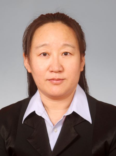 李颖 李颖