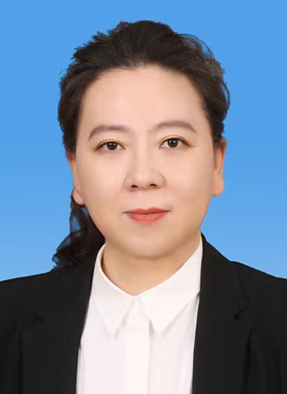 窦英杰