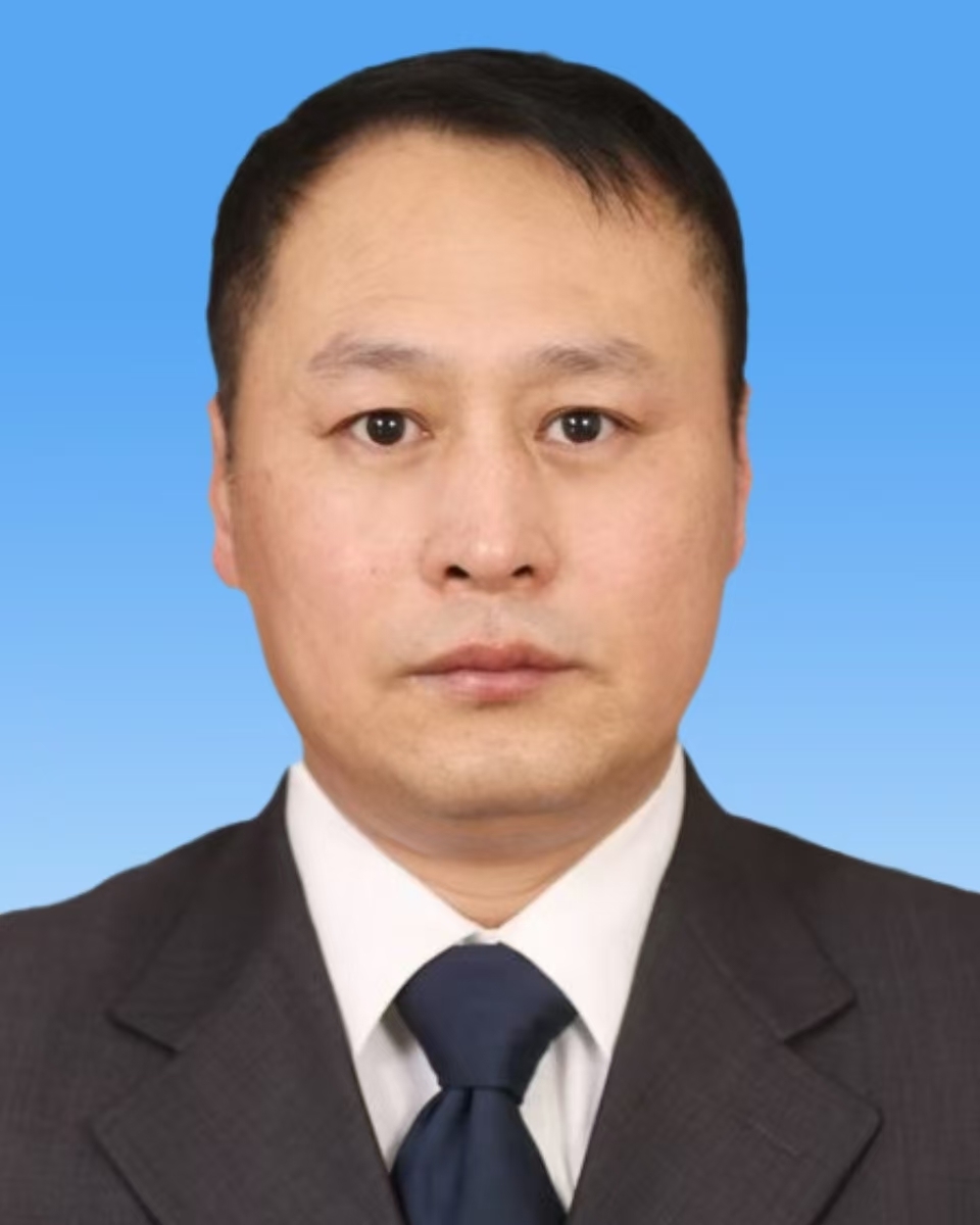 佟占文